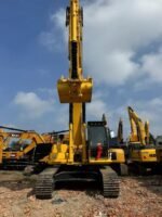 Komatsu PC360 heavy excavator - Image 4