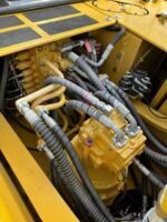 Komatsu PC360 heavy excavator - Image 5