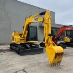 Komatsu PC70-8 crawler hydraulic excavator - Image 7
