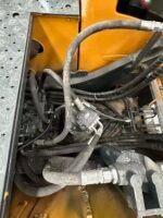 Genuine Hyundai 305LC-9T Crawler Hydraulic Excavator - Image 4