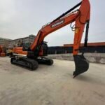 Doosan DX300LC crawler excavator - Image 2