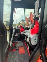 Kubota KX057-4 mini excavator - Image 4