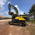 Volvo EC350D Heavy-Duty Crawler Excavator - Image 3