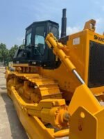 Shantui SD22 heavy-duty crawler bulldozer - Image 5